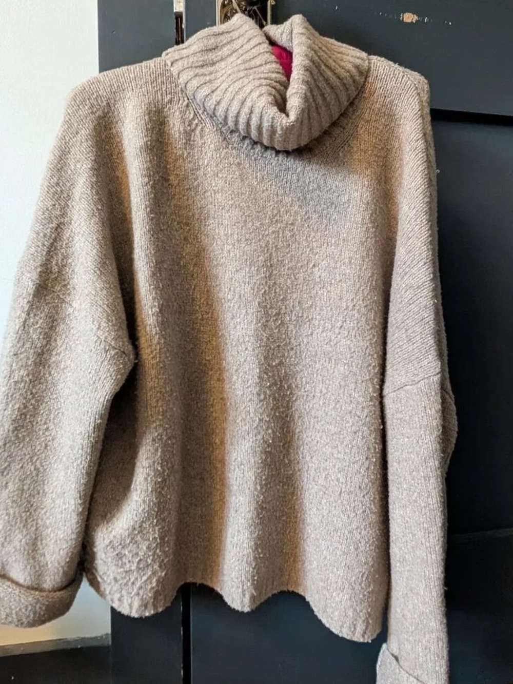 Abercrombie & Fitch Beige Turtleneck Sweater